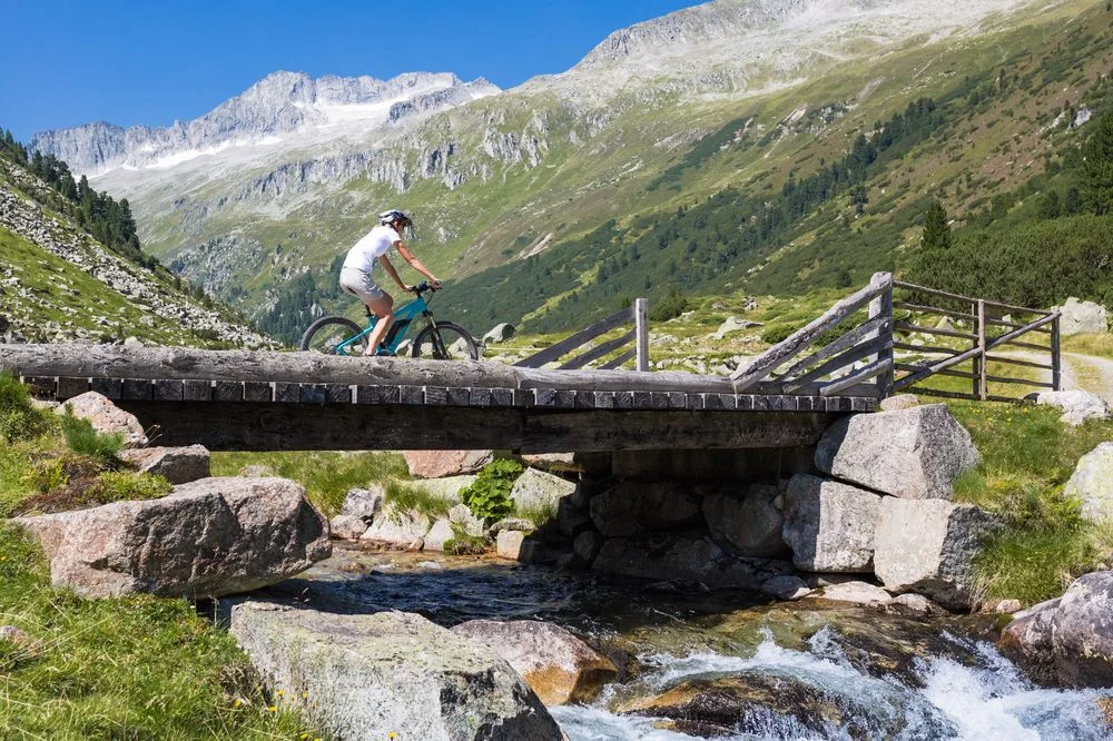 E-Biken auf dem Almweg – Edenlehengut in Krimml