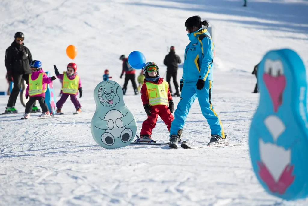 Kinder in der Skischule der Zillertal Arena – Edenlehengut in Krimml