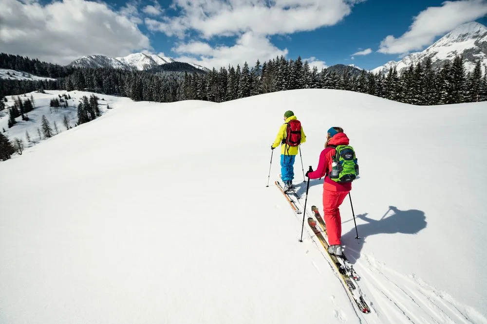 Skitourengeher beim Aufstieg – Edenlehengut in Krimml